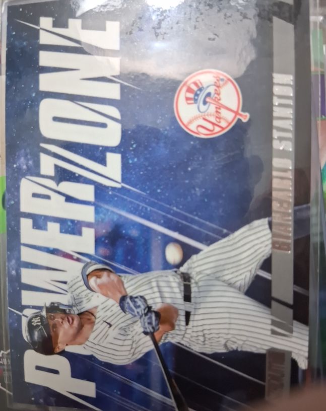 2022 Topps Stadium Club Power Zone #PZ-18 Giancarlo Stanton — front