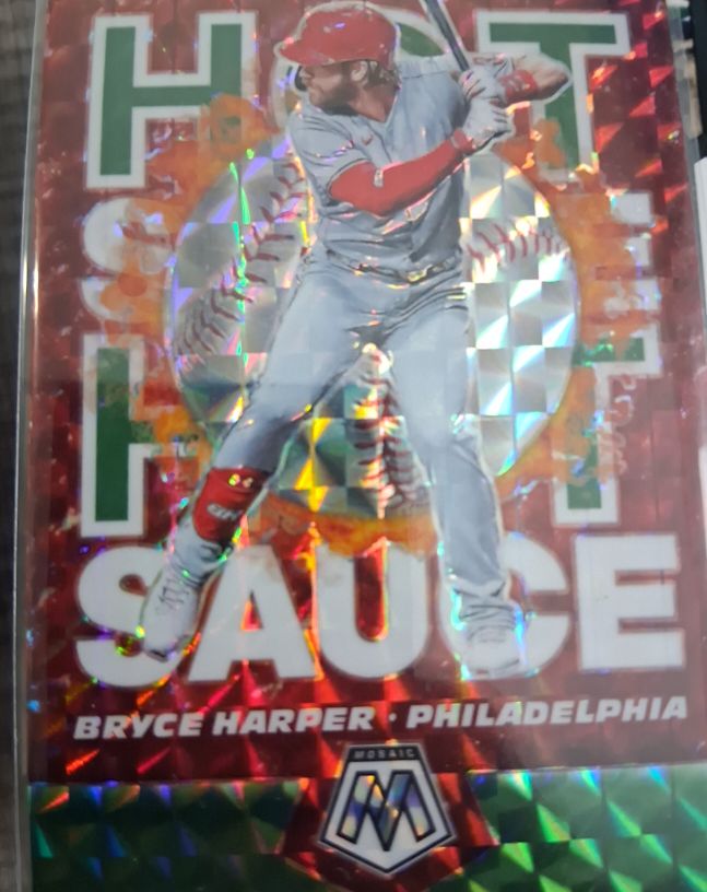 2021 Panini Mosaic Hot Sauce #HS3 Bryce Harper — front