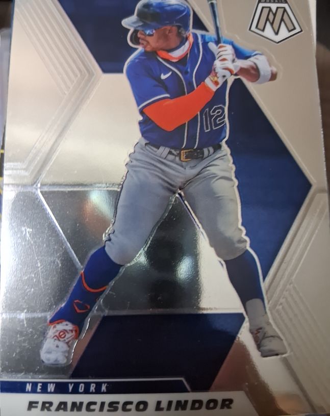 2021 Panini Mosaic #101 Francisco Lindor — front