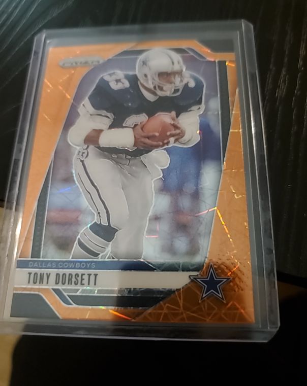 2024 Panini Prizm #81 Tony Dorsett — front