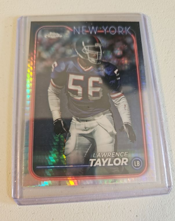 2024 Topps Chrome #139 Lawrence Taylor — front