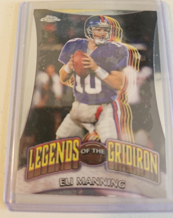 2024 Topps Chrome Legends of the Gridiron #LOG-3 Eli Manning — front