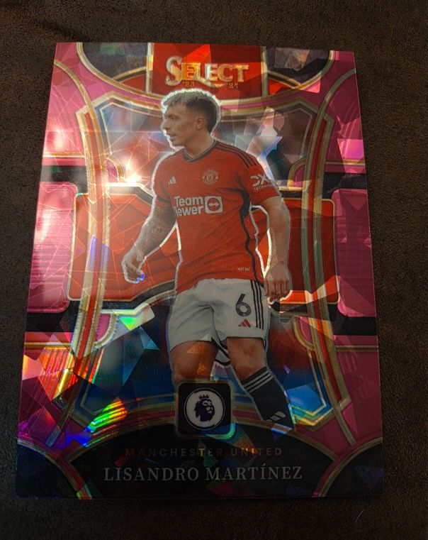 2023-24 Panini Select Premier League #170 Lisandro Martínez — front