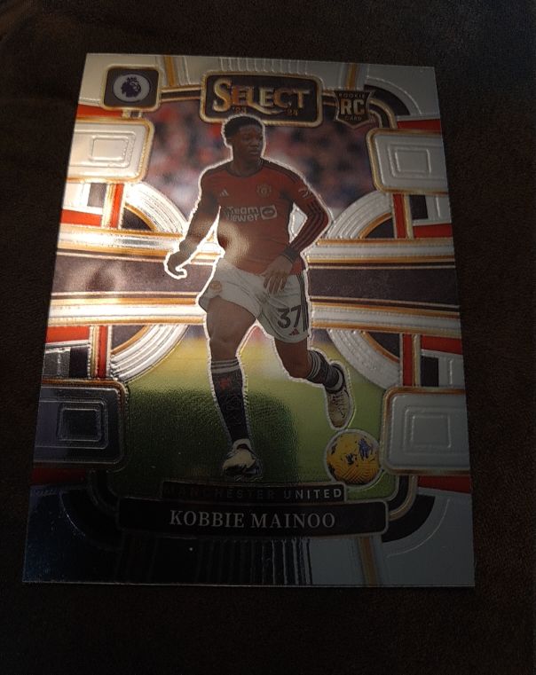 2023-24 Panini Select EPL Premier League Terrace #70 Kobbie Mainoo — front