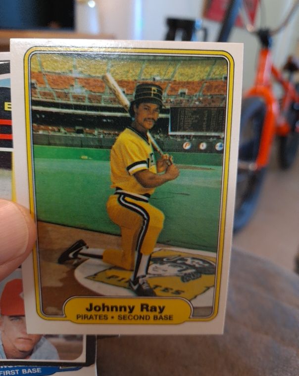 1982 Fleer #492 Johnny Ray — front