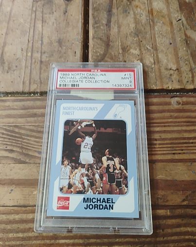 1989 North Carolina Collegiate Collection #15 Michael Jordan — front