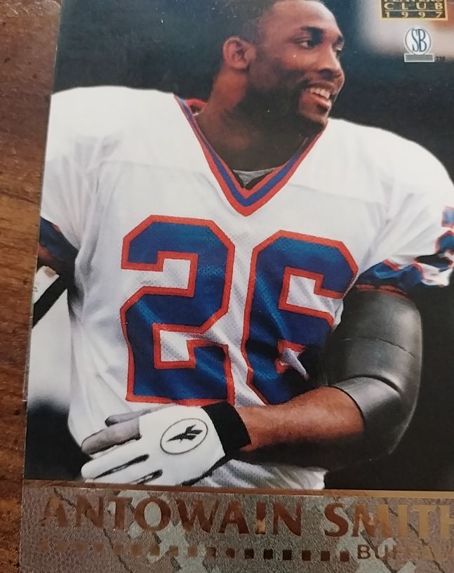 1997 Score Board Players Club #11 Antowain Smith — front