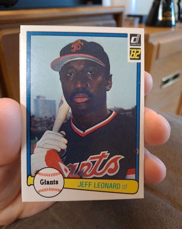 1982 Donruss #438 Jeff Leonard — front