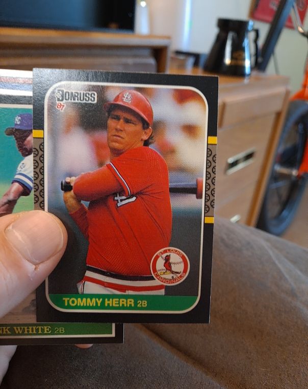 1987 Donruss #140 Tommy Herr — front