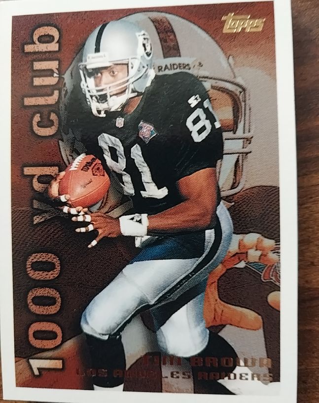 1995 Topps #8 Tim Brown — front