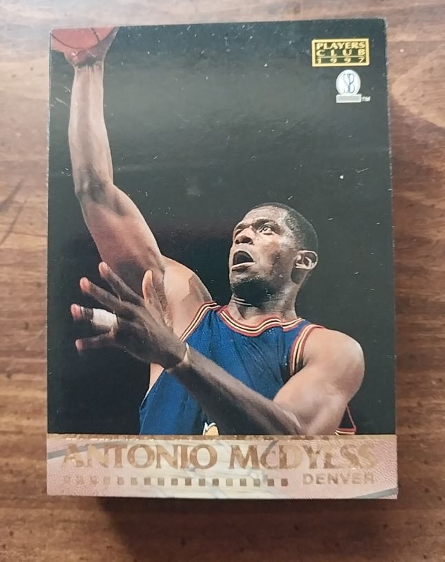 1997 Score Board Players Club #26 Antonio McDyess — front