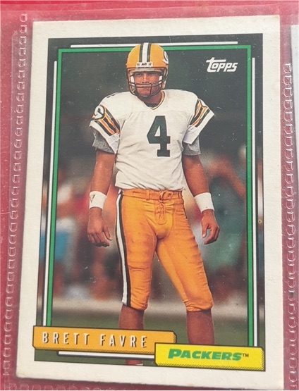 1992 Topps #696 Brett Favre — front