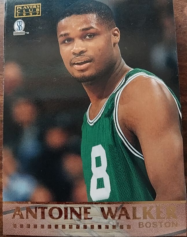 1997 Score Board Players Club #36 Antoine Walker — front