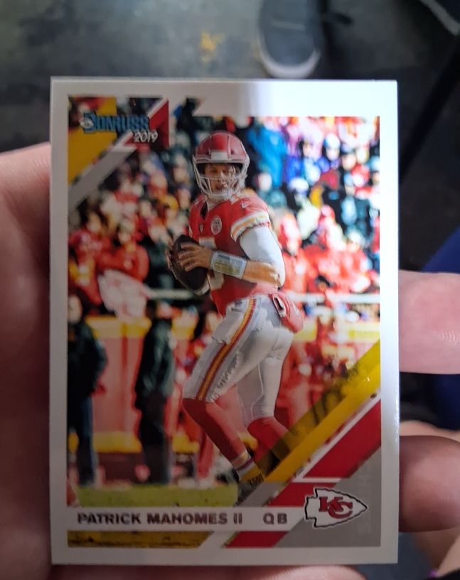 2019 Donruss #1 Patrick Mahomes II — front