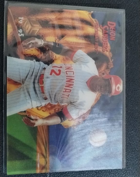1995 Sportflix UC3 #4 Deion Sanders — front