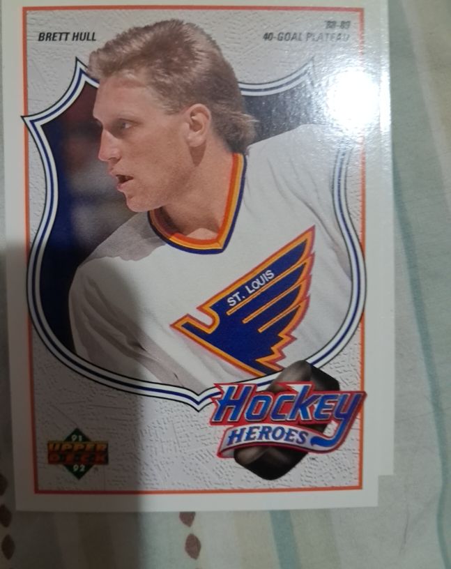 1991-92 Upper Deck Hockey Heroes #6 Brett Hull — front