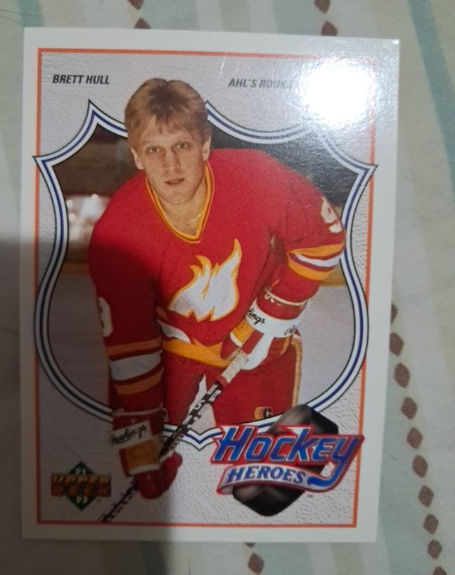 1991-92 Upper Deck Hockey Heroes #4 Brett Hull — front