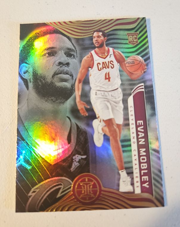 2021-22 Panini Illusions #153 Evan Mobley — front