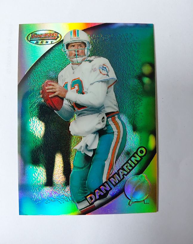 1997 Bowman's Best #BBP1 Dan Marino — front