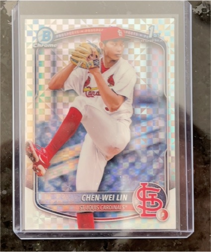 2025 Bowman Chrome Prospects #BCP-141 Chen-Wei Lin — front