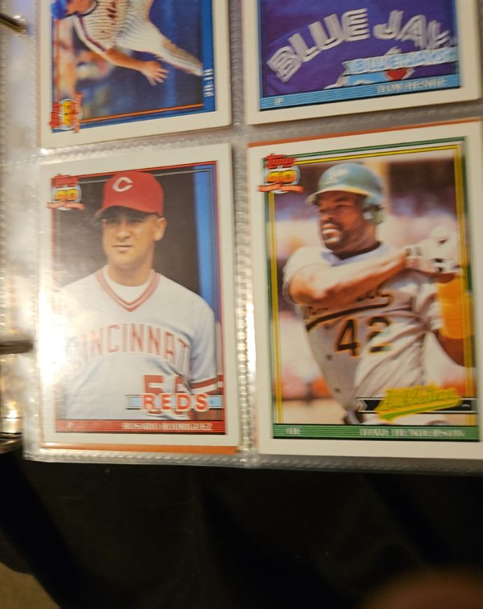 1991 Topps Desert Shield #688 Rosario Rodriguez — front