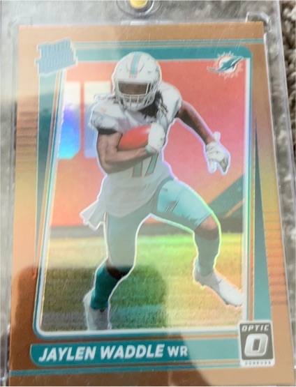 2021 Panini Donruss Optic #208 Jaylen Waddle — front