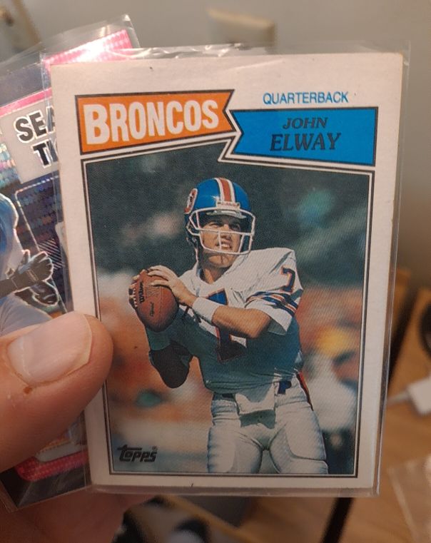 1987 Topps #31 John Elway — front