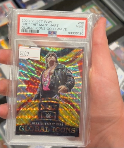 2023 Select WWE #30 Bret "Hit Man" Hart Global Icons-Gold Wave — front