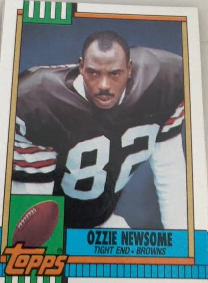 1990 Topps #168 Ozzie Newsome — front