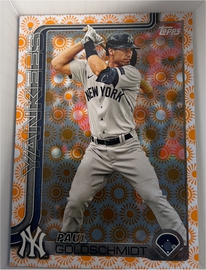 2025 Topps Series 2 #561 Paul Goldschmidt Holiday Sun — front