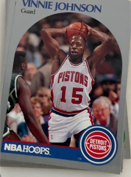 1990-91 Hoops #107 Vinnie Johnson — front