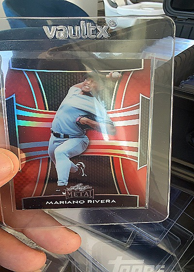 1997 Metal Universe #Mariano Rivera — front
