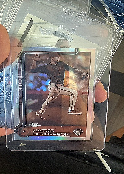 2025 Topps Chrome #213 Gunnar Henderson — front