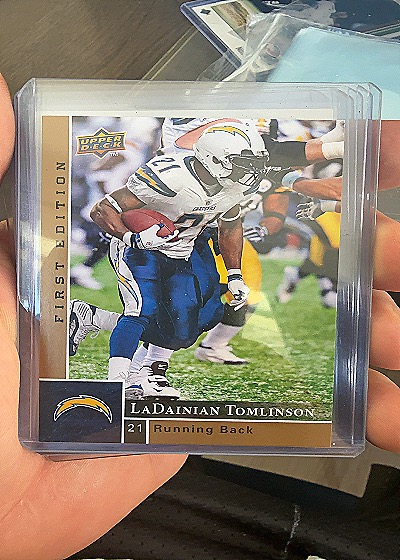 2009 Upper Deck First Edition #21 LaDainian Tomlinson — front
