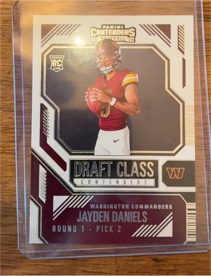 2024 Panini Contenders #2 Draft Class Jayden Daniels — front