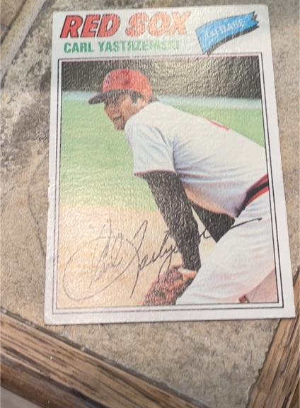 1977 Topps #480 Carl Yastrzemski — front