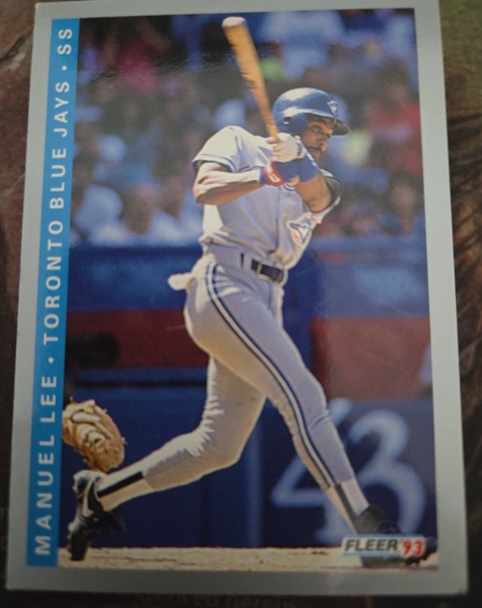 1993 Fleer #337 Manuel Lee — front