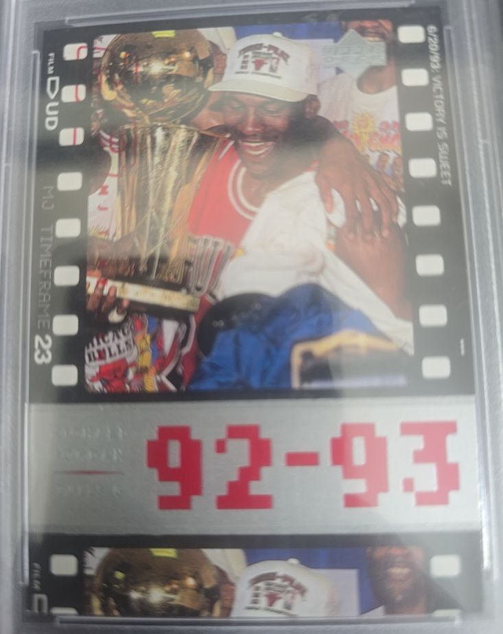 1998 Upper Deck #66 Michael Jordan — front