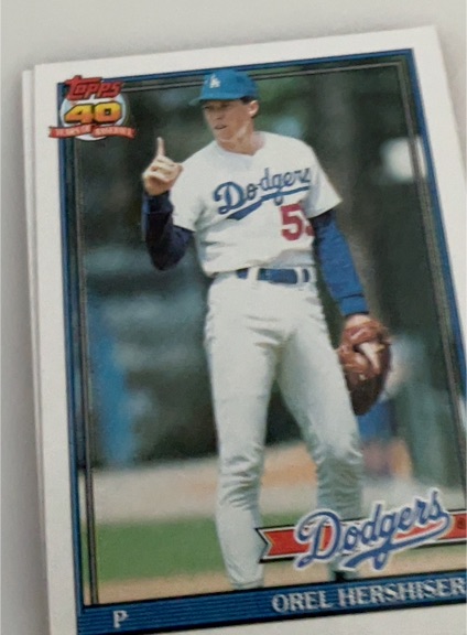 1991 Topps #690 Orel Hershiser — front