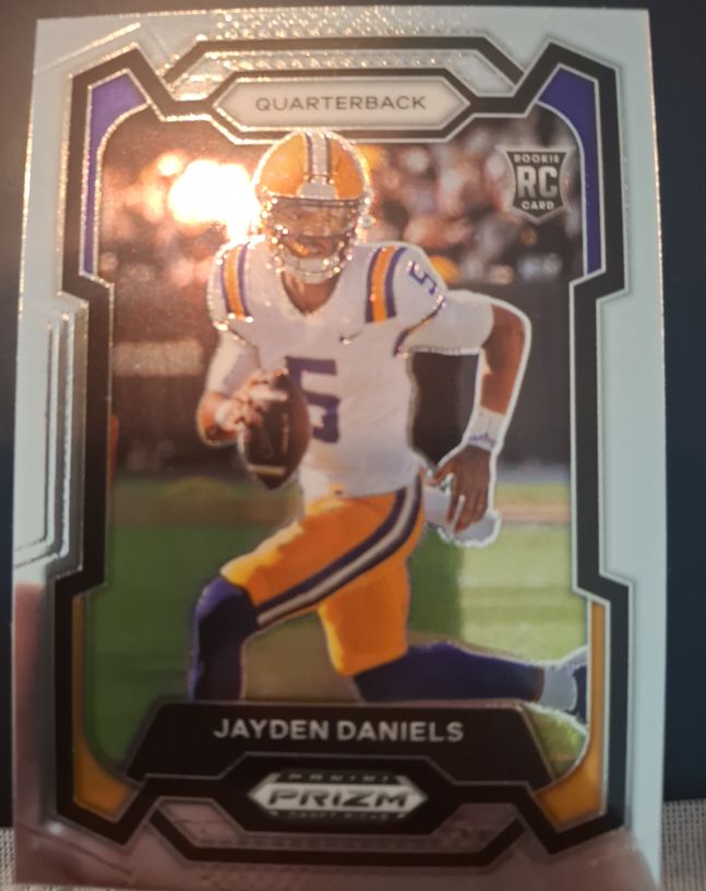 2024 Panini Prizm Draft Picks #108 Jayden Daniels — front