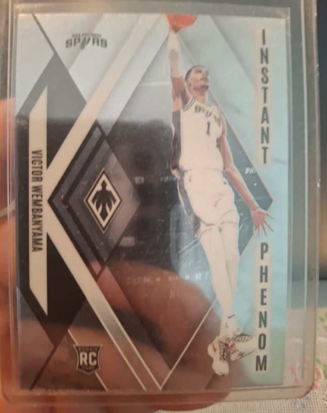 2023-24 Panini Phoenix #13 Victor Wembanyama Instant Phenom — front