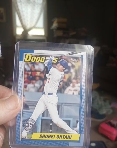 2025 Topps Series 1 #T90-100 Shohei Ohtani 35th Anniversary 1990 Topps Dodgers — front