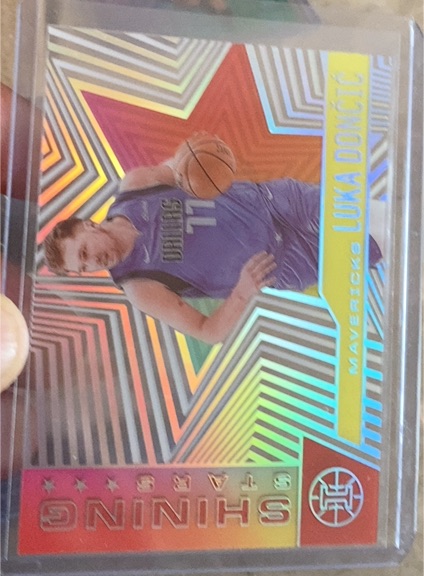 2020-21 Panini Illusions Shining Stars #2 Luka Doncic — front