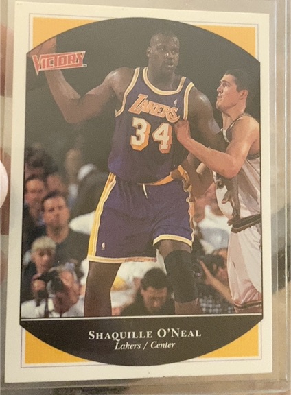 1999-00 Upper Deck Victory #121 Shaquille O'Neal — front