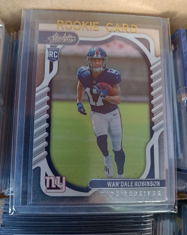 2022 Panini Absolute #120 Wan'Dale Robinson — front