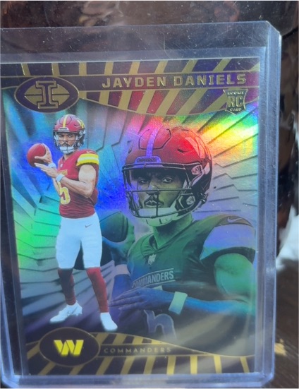2024 Panini Illusions #93 Jayden Daniels — front