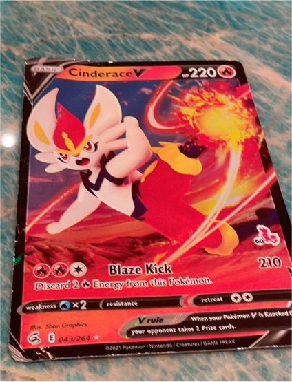 2021 Pokémon Fusion Strike #043 Cinderace V — front