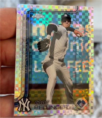 2025 Topps Chrome #83 Cody Bellinger — front
