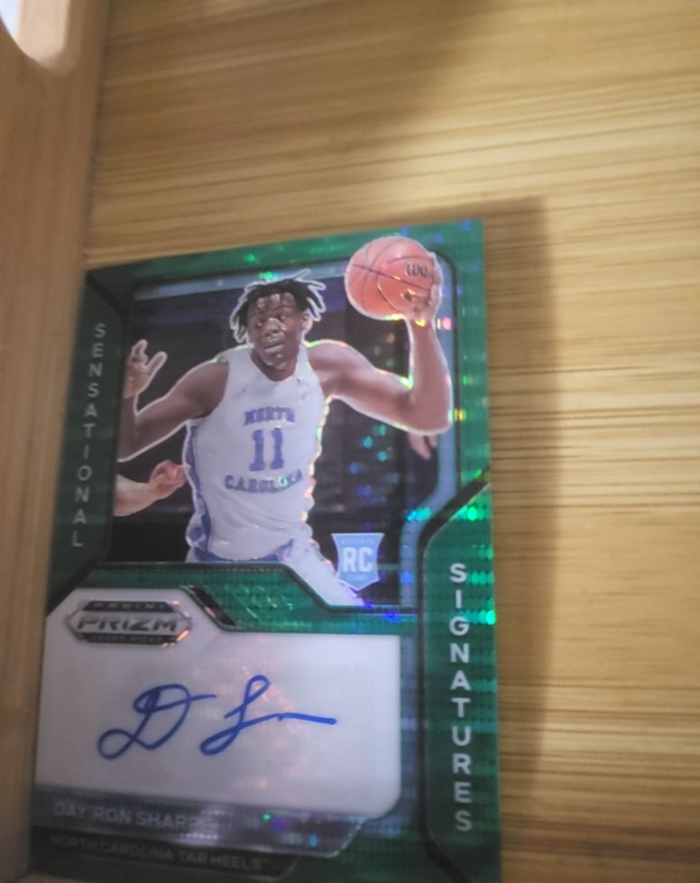 2021-22 Panini Prizm Sensational Signatures #RP-DAY Day'Ron Sharpe RC — front