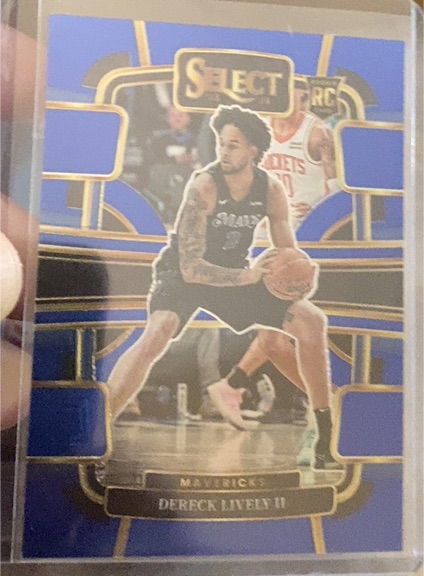 2023-24 Panini Select #76 Dereck Lively II Blue Prizm Concourse Rookie Dallas Mavericks — front